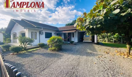 Chácara / sítio com 6 quartos à venda no Testo Central, Pomerode  por R$ 1.650.000