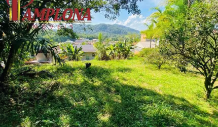 Terreno à venda no Itoupavazinha, Blumenau  por R$ 850.000