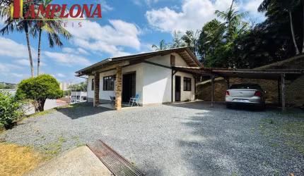 Casa com 3 quartos à venda no Fortaleza, Blumenau  por R$ 545.000