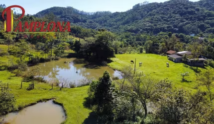 Chácara / sítio com 7 quartos à venda no Fidélis, Blumenau  por R$ 2.200.000