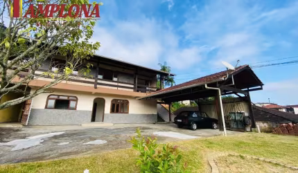 Casa com 7 quartos à venda no Tribess, Blumenau  por R$ 650.000