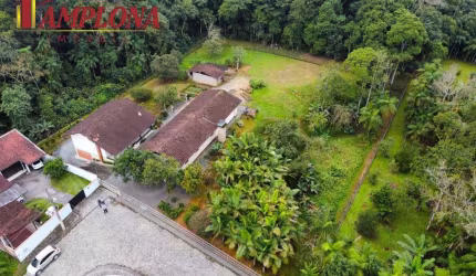 Chácara / sítio com 8 quartos à venda no Itoupava Central, Blumenau  por R$ 1.500.000