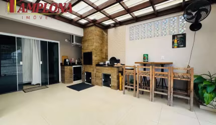 Casa com 2 quartos à venda no Fortaleza Alta, Blumenau  por R$ 460.000