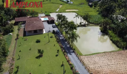 Chácara / sítio com 4 quartos à venda no Testo Central, Pomerode  por R$ 2.500.000