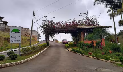 Terreno plano com vista