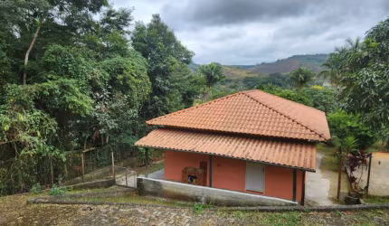 Granja de 3 quartos no Jardim L'ermitage - Juiz de Fora