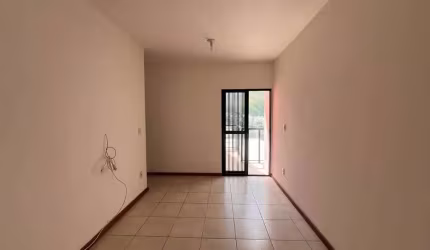 Apartamento de 02 quartos com suíte e vaga no São Mateus