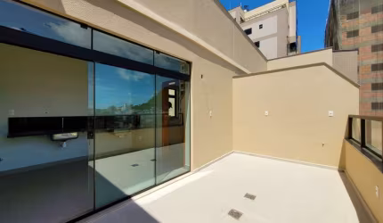 Cobertura Duplex no São Mateus com 4/4 sendo 03 suítes, espaço gourmet e elevador