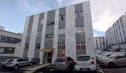 Apartamento de 03 quartos com suíte e garagem no Paineiras