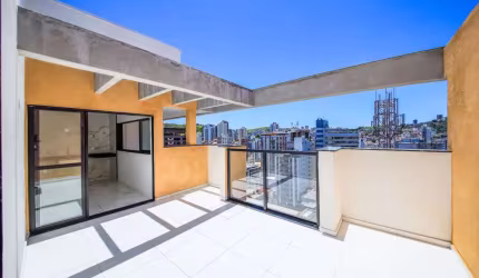 Cobertura duplex, sendo 02 quartos, sendo 01 suíte, 02 vagas de garagem e 02 elevadores em São Mateus.