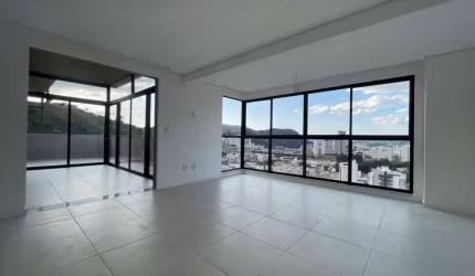 Cobertura de Luxo no Bairro Cascatinha