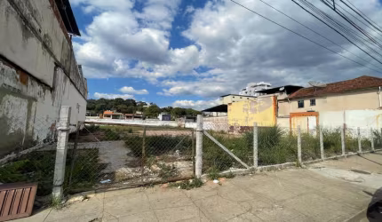 Terreno Plano no Bairro Mariano Procópio.