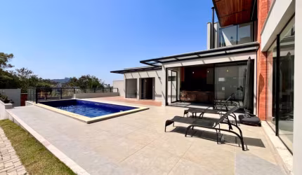 Casa 4 quartos - Novo Horizonte
