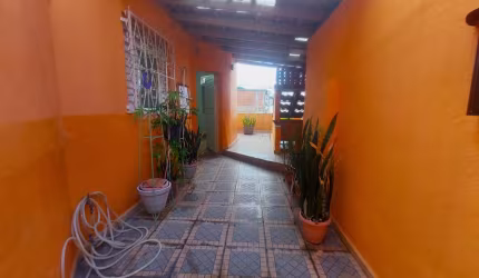 Casa com 02 quartos no Manoel Honório
