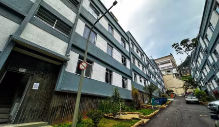 Apartamento de 03 no Centro