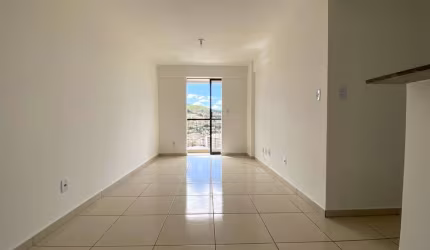 Locação - Apartamento com 02 quartos no Poço Rico
