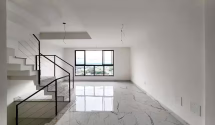 Casa de 03 quartos com suíte no São Pedro