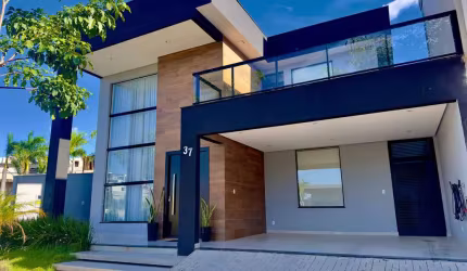 Casa em condomínio fechado no Estrela Alta em Juiz de Fora - 4 quartos, área de lazer e energia solar