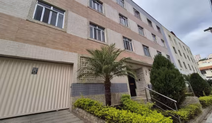 Apartamento de 03 quartos com garagem ao lado do Colégio Santa Catarina