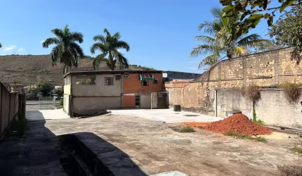 Aluguel - Galpão/Terreno no Barbosa LAge