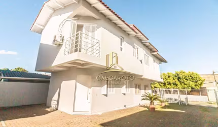 Sobrado com 3 dormitórios à venda, 76 m² por R$ 250.000,00 - Tijuca - Alvorada/RS