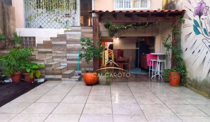 Casa com 2 dormitórios à venda, 120 m² por R$ 275.000,00 - Jardim Algarve - Alvorada/RS
