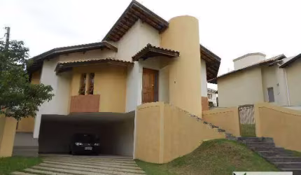Casa com 3 dormitórios à venda, 270 m² por R$ 1.650.000,00 - Condomínio Millenium - Valinhos/SP