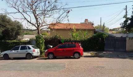 Casa com 2 dormitórios à venda, 161 m² por R$ 780.000,00 - Vila São José - Valinhos/SP