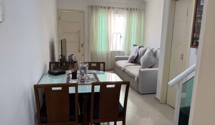 Sobrado em Condomínio Fechado - R$ 520.000,00