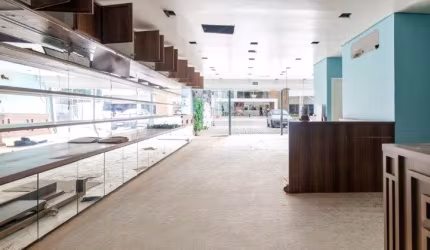 CASA / LOJA COMERCIAL