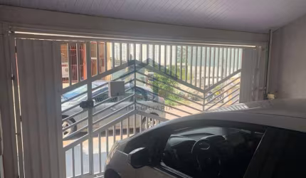 Casa à venda em Jundiaí, Jardim Trevo, com 3 quartos, 140m²