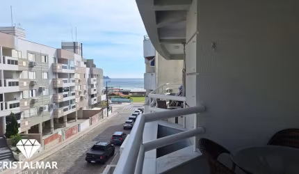 LINDO APARTAMENTO BEM PERTINHO DO MAR