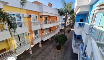 'Você achou' Lindo Apartamento, 2 vagas de garagem, condomínio com Piscina, área