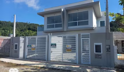 Lindo Sobrado Geminado