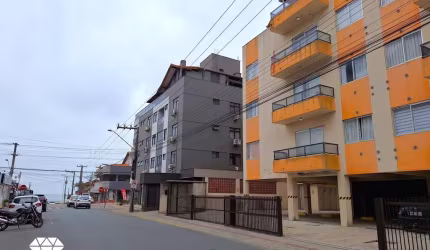 Apartamento 2 quartos perto da praia em Bombinhas!