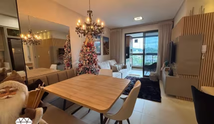 Lindo Apartamento, Finamente Mobiliado e decorado, 4° Piso, Piscina, Área de fes