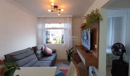 Apartamento com 2 quartos à venda na Rua Professor Júlio Theodorico Guimarães, 661, Pinheirinho, Curitiba, 40 m2 por R$ 219.900