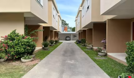 Casa com 2 quartos à venda na DA LAGOA, 340, Farroupilha, Osório, 90 m2 por R$ 320.000