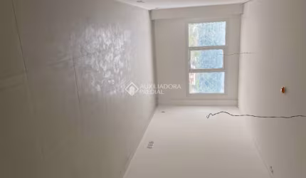 Sala comercial à venda na JOAO SARMENTO, 480, Centro, Osório, 29 m2 por R$ 250.000