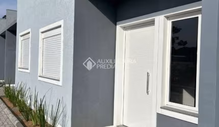 Casa com 2 quartos à venda na Lateral, 25, Bosque do Albatroz, Osório, 50 m2 por R$ 239.000