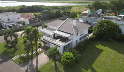Casa em condomínio fechado com 4 quartos à venda na Estância Da Serra, 1111, Vila da Serra, Osório, 382 m2 por R$ 2.800.000