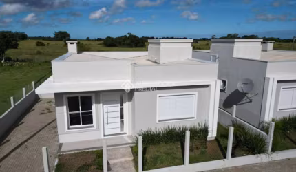 Casa com 2 quartos à venda na Linha Peixoto, 67, Palmital, Osório, 74 m2 por R$ 320.000