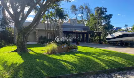 Casa em condomínio fechado com 4 quartos à venda na Da Lagoa, 1679, Farroupilha, Osório, 280 m2 por R$ 3.500.000