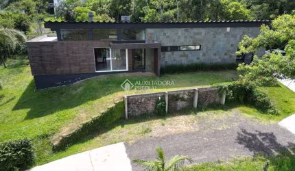 Casa com 2 quartos à venda na Professor Romildo Bolzan, 2300, Morro da Borússia, Osório, 160 m2 por R$ 1.300.000