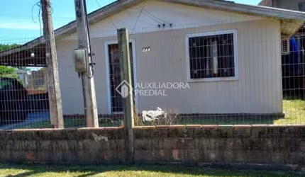 Casa com 2 quartos à venda na Deoclécio Bastos, 483, Caravagio, Osório, 120 m2 por R$ 280.000