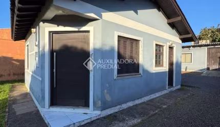 Casa com 2 quartos à venda na Simões Lopes Neto, 413, Panorâmico, Osório, 75 m2 por R$ 380.000
