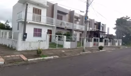 Casa com 2 quartos à venda na Marcelino Martins De Freita, 375, Pitangas, Osório, 70 m2 por R$ 270.000