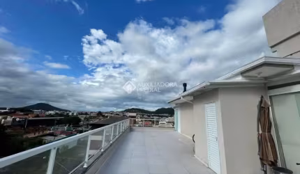 Cobertura com 3 quartos à venda na Travessa Calêndula, 63, Ingleses do Rio Vermelho, Florianópolis, 190 m2 por R$ 860.000