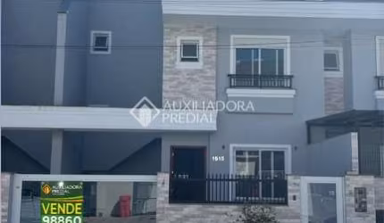 Casa com 4 quartos à venda na Rua das Piraúnas, 1515, Jurerê Internacional, Florianópolis, 184 m2 por R$ 2.500.000