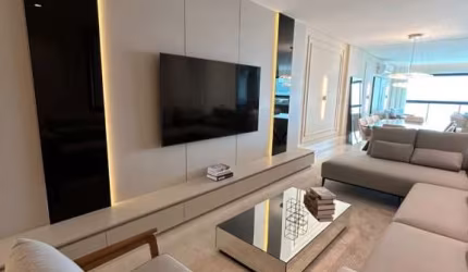 Apartamento com 4 quartos à venda na Rua 313, 2, Meia Praia, Itapema, 180 m2 por R$ 9.710.000